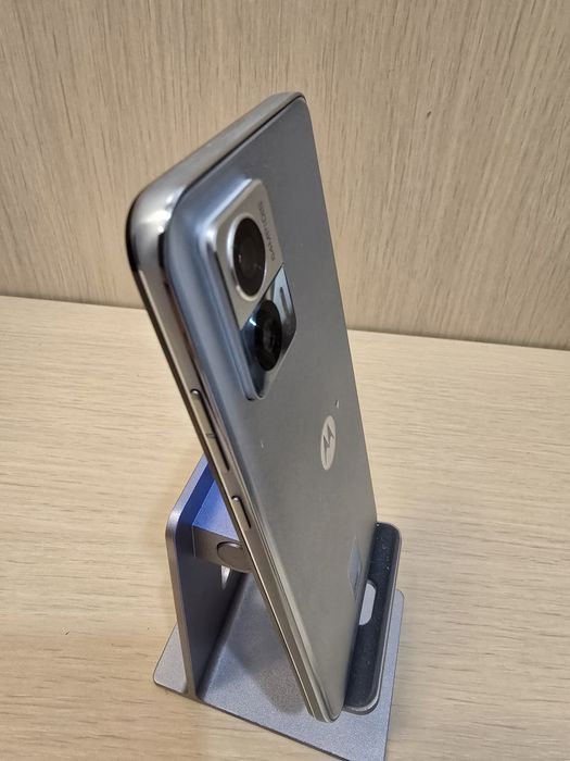 Motorola Edge 30 Neo, Dual SIM, 5G, 120Hz, Wireless Charging