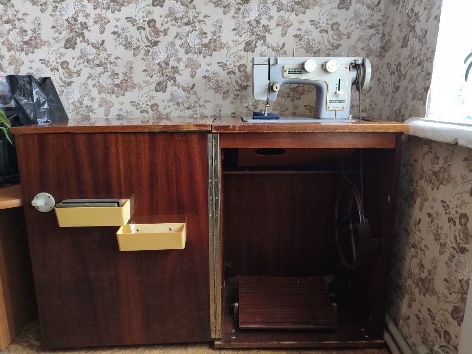 Швейная машинка Чайка. Рабочая