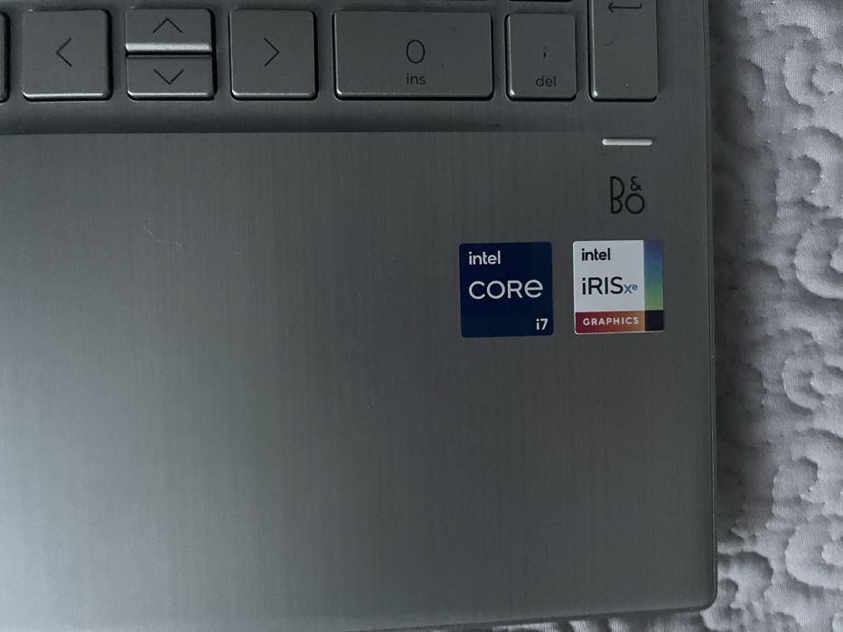 Продам ноутбук HP сенсор
