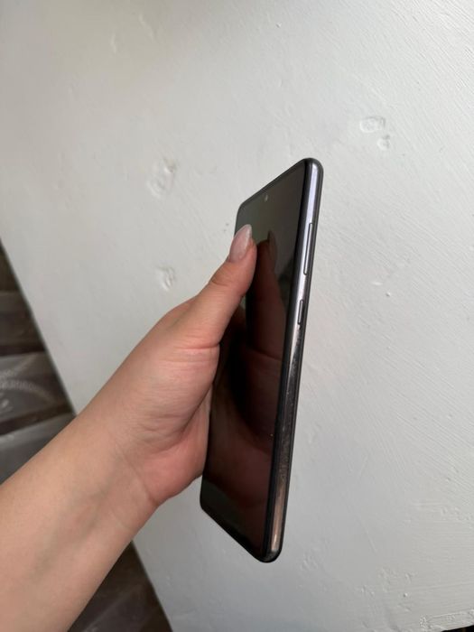 Продам Samsung Galaxy A52 128gb