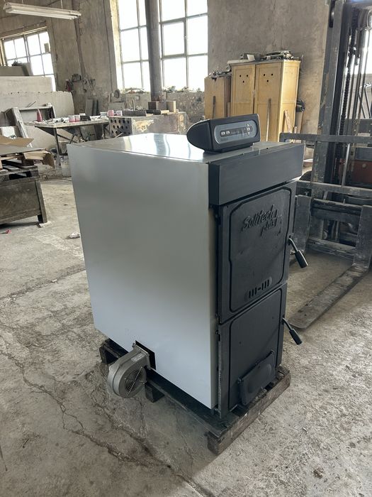 Чугунен котел на твърдо гориво - SOLITECH PLUS 50kw