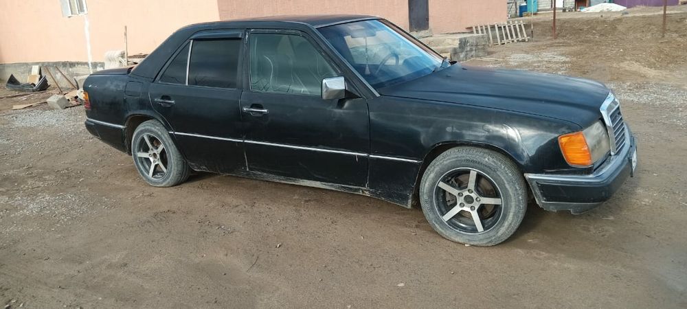 Мерседес бенс 124 Е200,Е230 Сатылады
