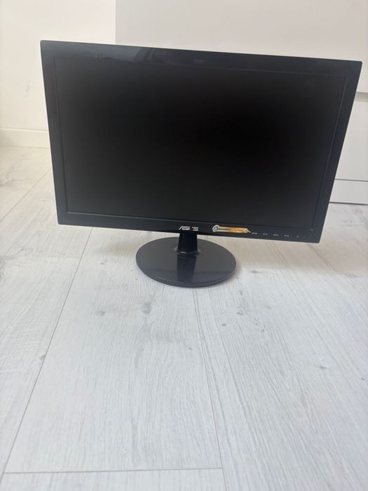 PC Gaming Setup complet – Ryzen 5 3600 + GTX 1650 + periferice Razer