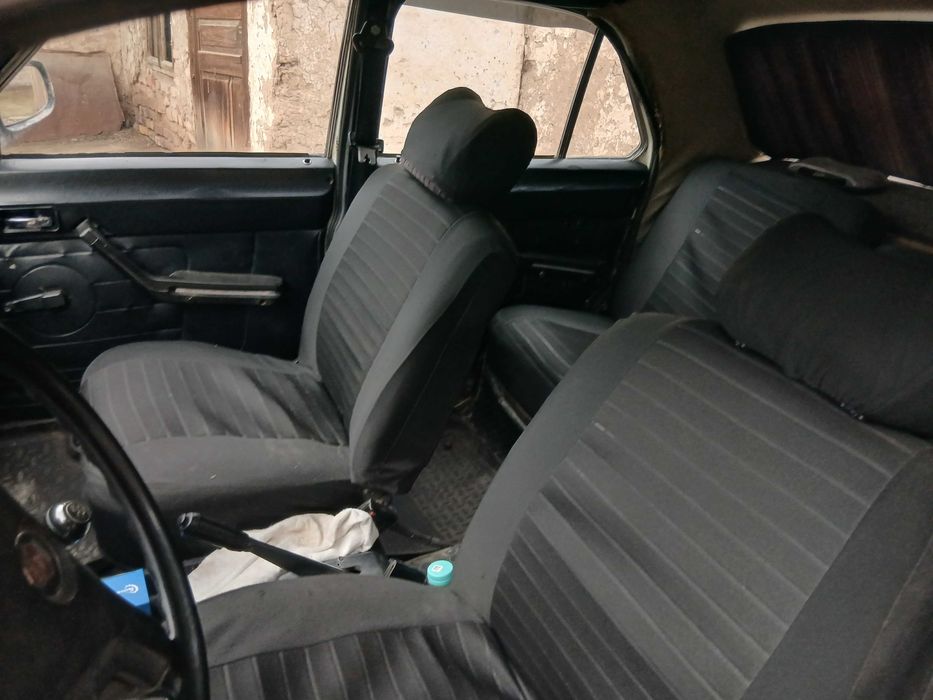 Волга ГАЗ 31029 Сотилади.