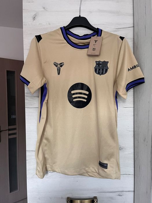 Tricou Lamine Yamal Barcelona Marimea S Nou cu eticheta