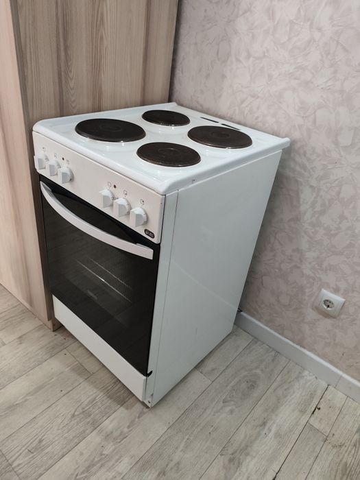 Срочно продам электроплиту