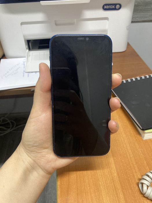 Iphone 12, 64 GB, в идеальном состояний,