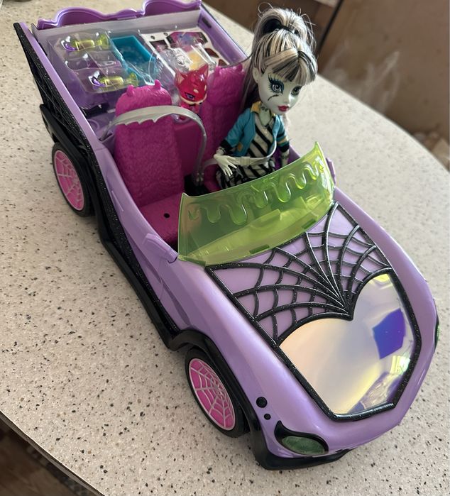 Монстр  хай  , мото   !  !