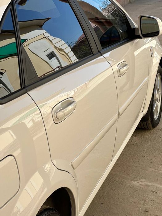 Moshina lacetti gentra oq 3pozitsa avtomat 2024yil stile ful komplekta