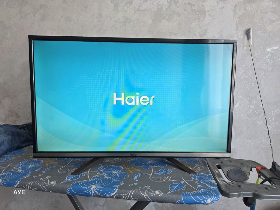 Продам смарт телевизор