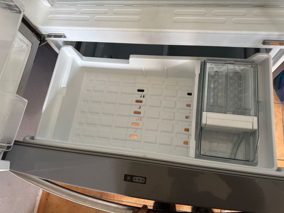 Frigider Side by side multi door