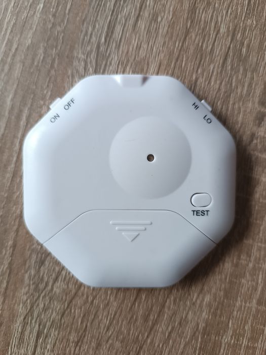 Датчик при чупене на стъкло