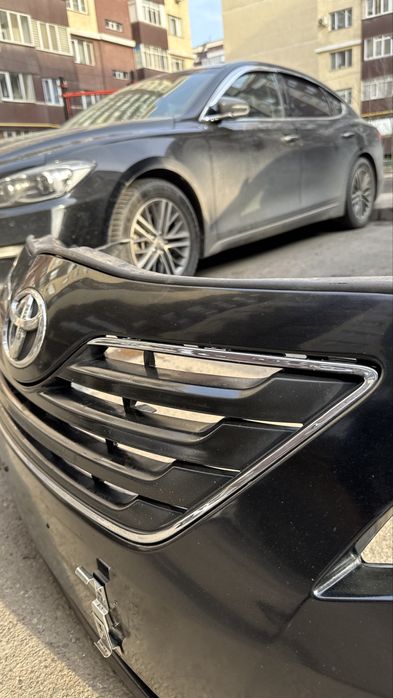 Бампер камри 40 черный