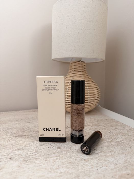 Козметика на Chanel, Lancôme, Caudalie, MediPeel, Lavish Care, Lush, EOS