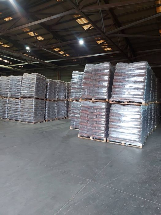 Пелети Markoni и Ahira  EN+A1 80% бор и 20% бук