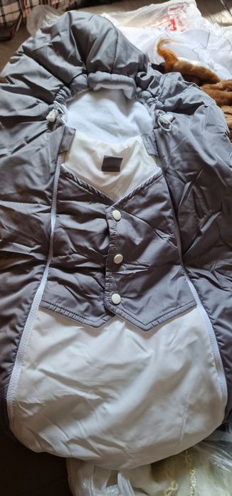 Продам вещи на девочку,  и отдам конверт.