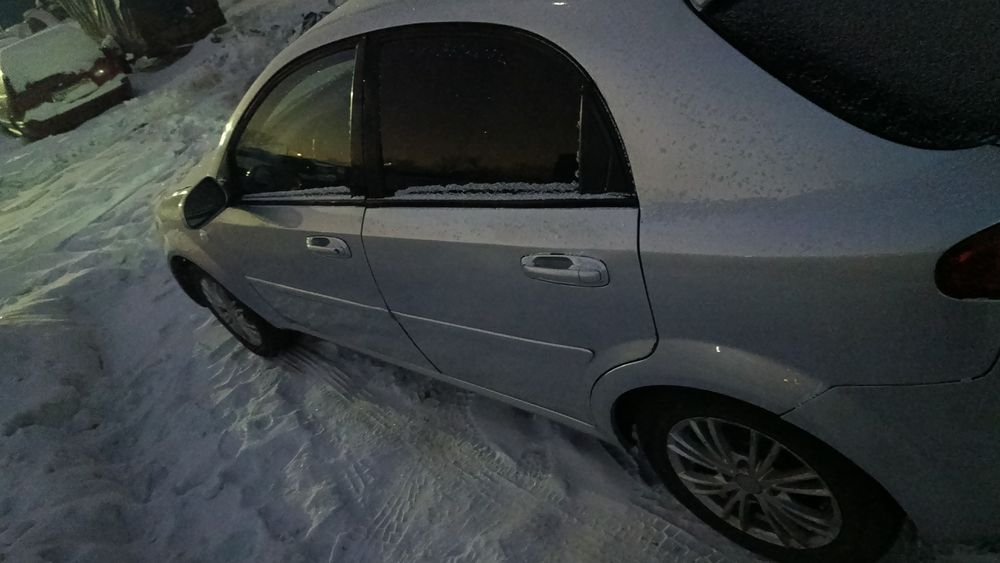 Продам резвый бензин нюхает