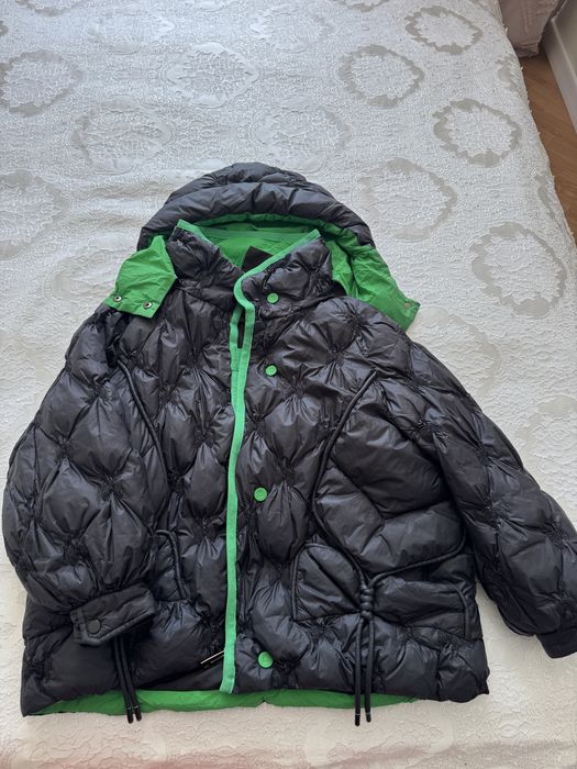 Проадется зимня куртка