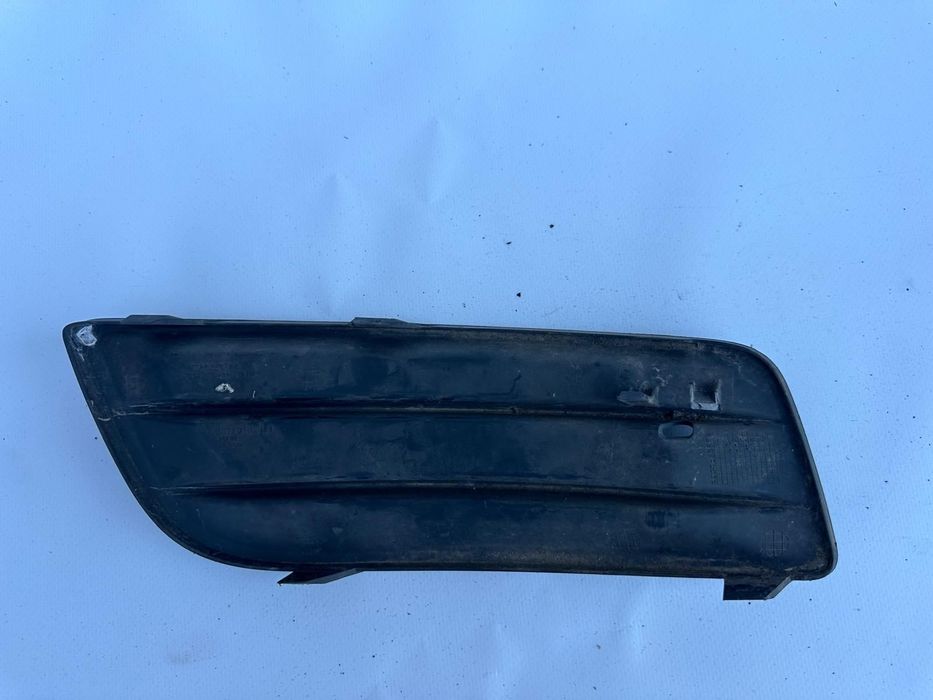 Grila bara stanga fata fara proiector Volvo V50 2007-2012 30779102