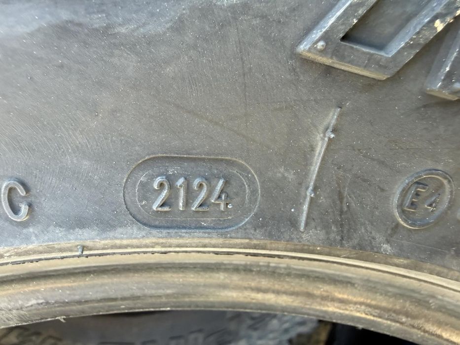 Гуми  265/70/16