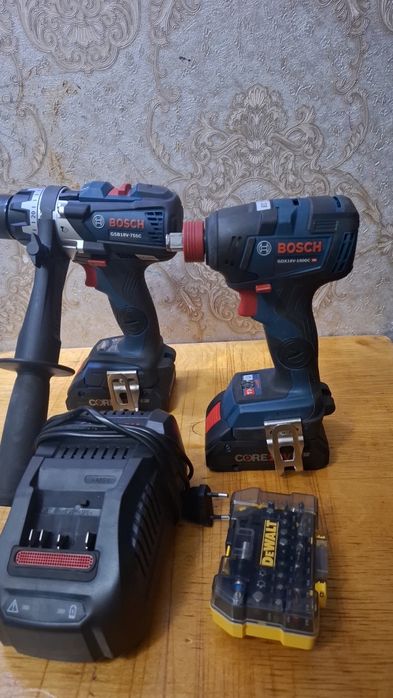 Bosch kit combo Original  99% Idyal new