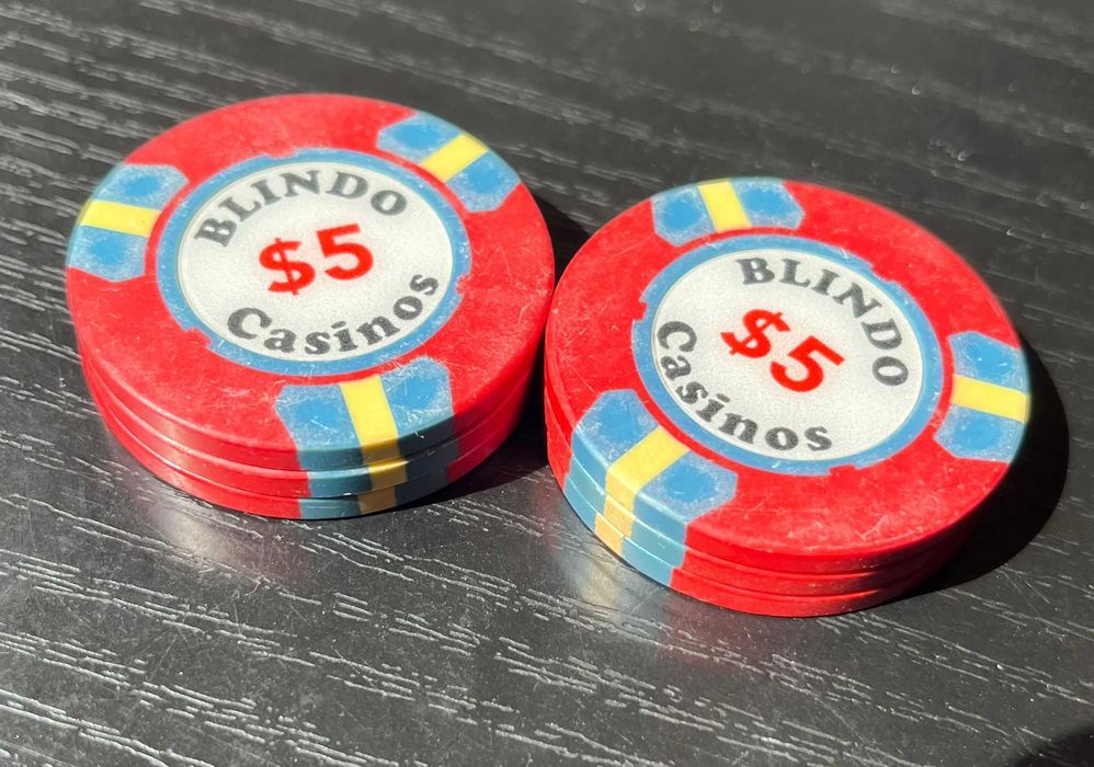 Lot 6 Jetoane Cazinou Vechi - Casino Blindo București (Anii '90) - RARE
