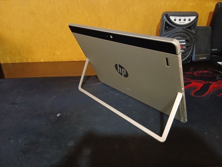 Hp Elite X2 1012 G1 Трансформер сотилади 100$. Йоки обмен ноутбук.