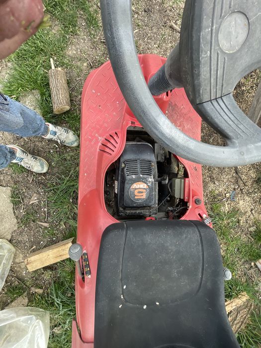 Masina de cosit iarba