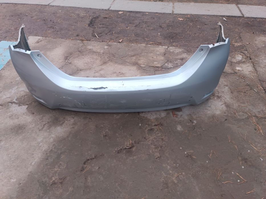 Бампер на кароллу 2017г
