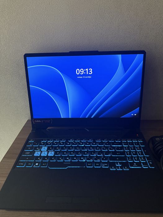 Продам ноутбук игровой ASUS