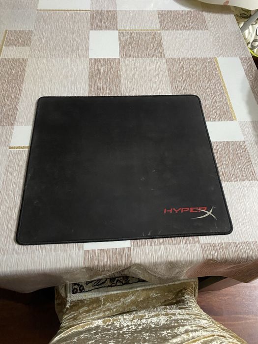 Игровой коврик HyperX
