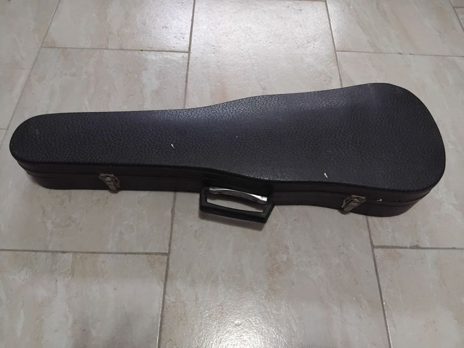 Vioară Reghin de Colecție (Anul 1980) – Instrument Studiu
​Descriere: