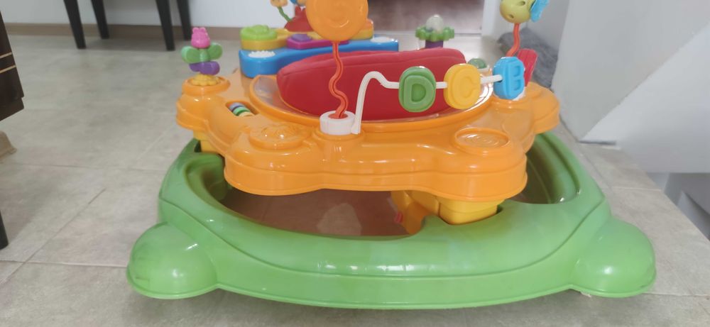 Бебешка проходилка и бънджи 2в1