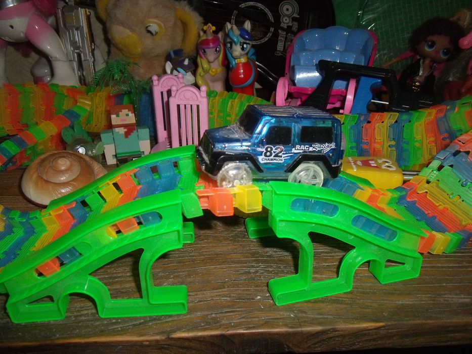 Детские  игрушки