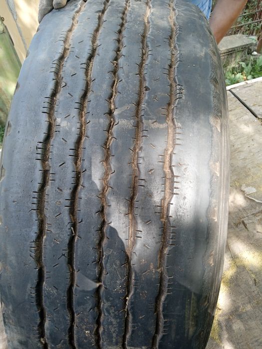 Продавам гуми втора ръка 1брой