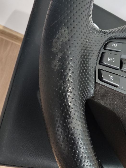 Волан с пера за bmw f20, f30 с airbag еърбег