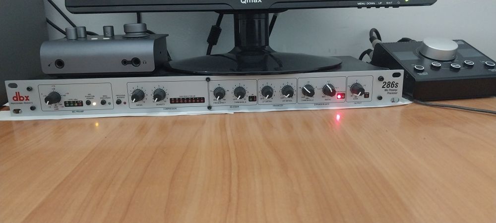 оборудование для студии звукозаписи