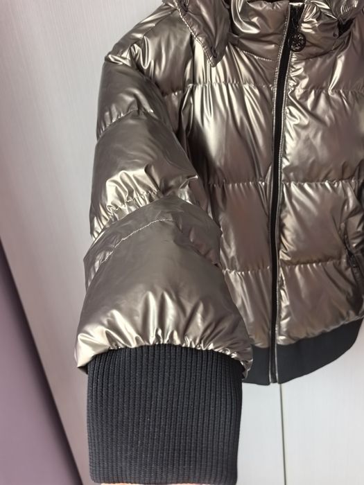 Дамско зимно яке Guess