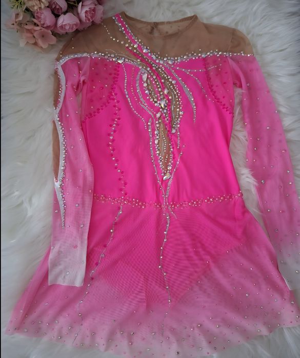 Платье для фигурного катания