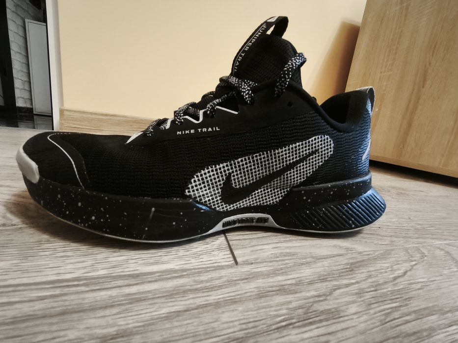 NIKE маратонки 41