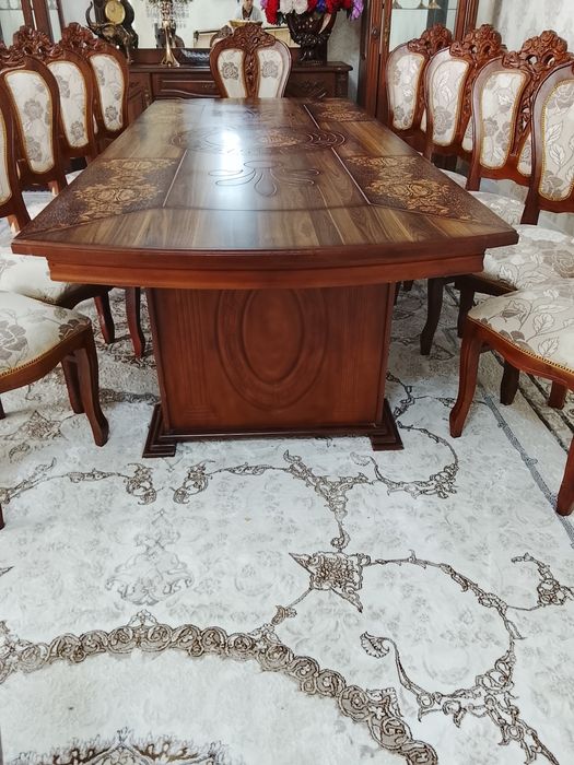 12 kishilik stol-stul