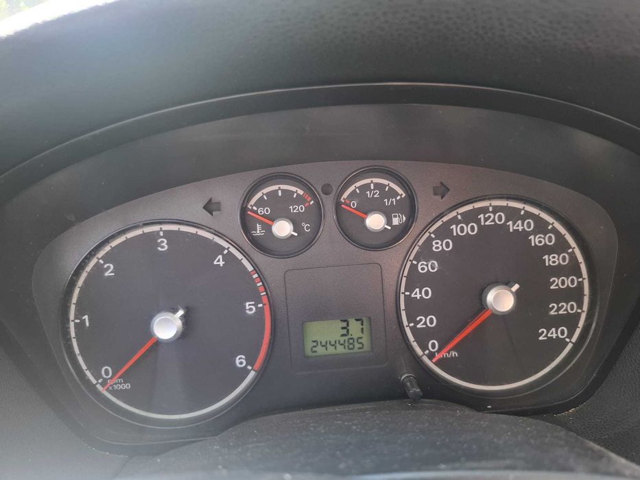 Vand ford focus 2