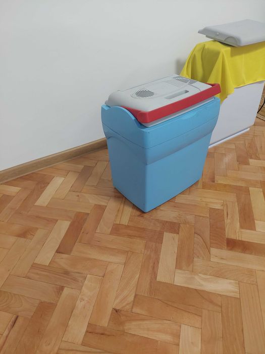 Електрическа хладилна чанта GIO STYLE (12V)