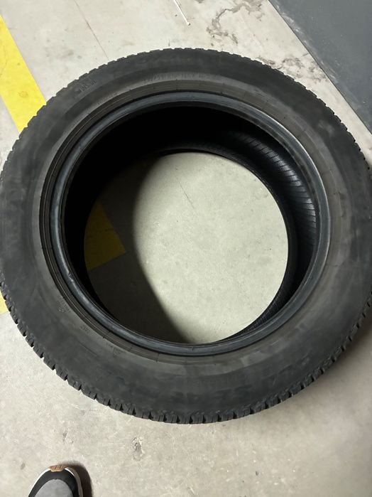 2 броя всесезонни гуми Pirelli 235/55/18