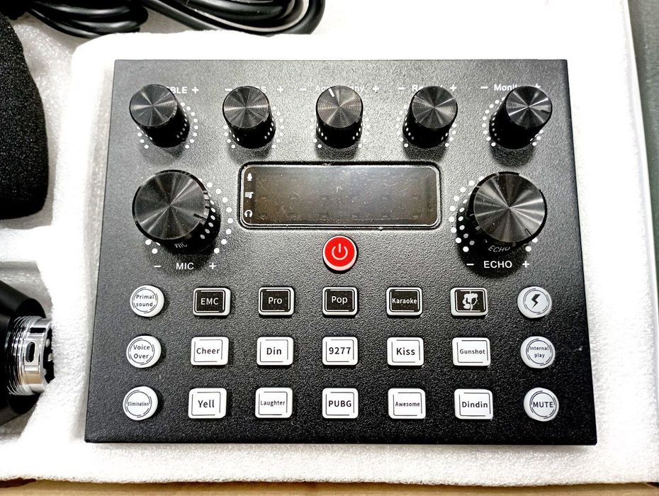 Bm800 Studiya Mikrofoni Komplekt 
Multifunksional Audio Karta Komplekt