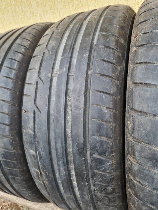 4 бр. летни гуми 225/55/17 Dunlop DOT 0315 2x5,5 mm 2x4 mm
