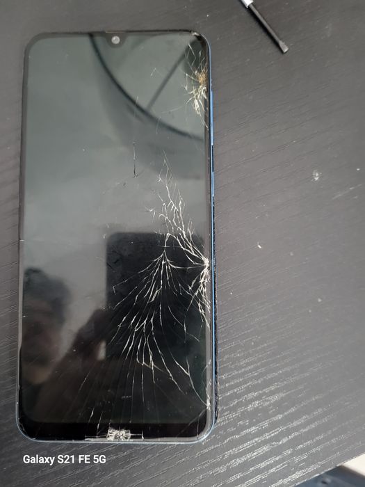 Samsung a50 nefunctional spate dezlipit,