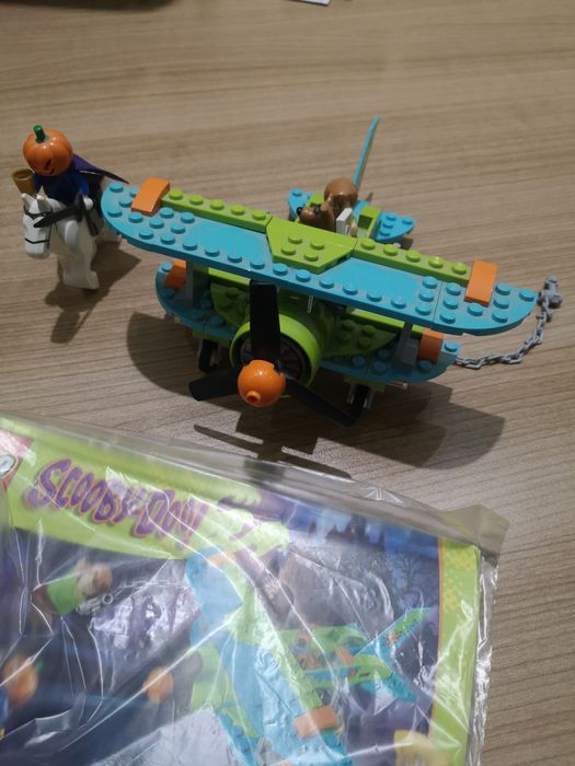 Lego scooby doo hot sale mystery plane adventures