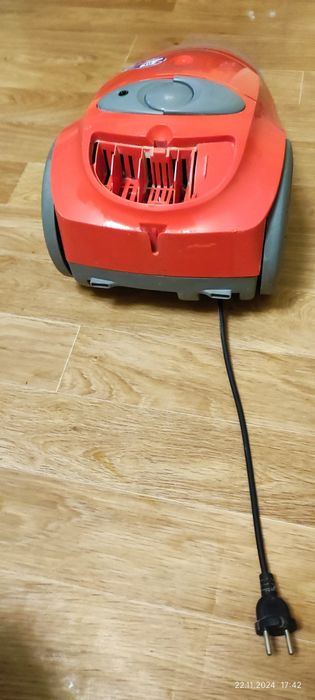 Пылесос LG 13000 продам