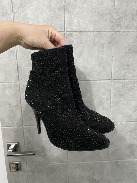 Красивые сапоги со стразами ,ботинки,ботильоны